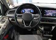 Volkswagen Multivan 13