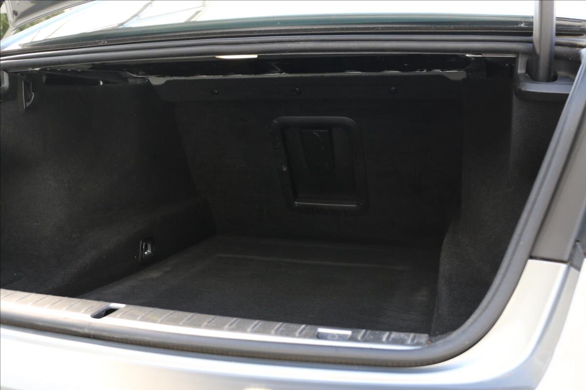 BMW Řada 7 Sedan / Limuzína 3,0 l 294 kw