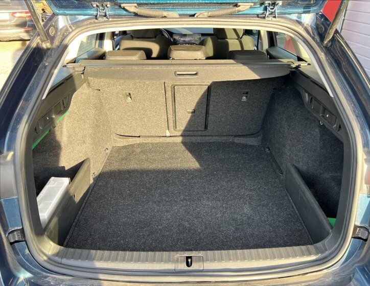 Škoda Octavia Kombi 2,0 l 85 kw