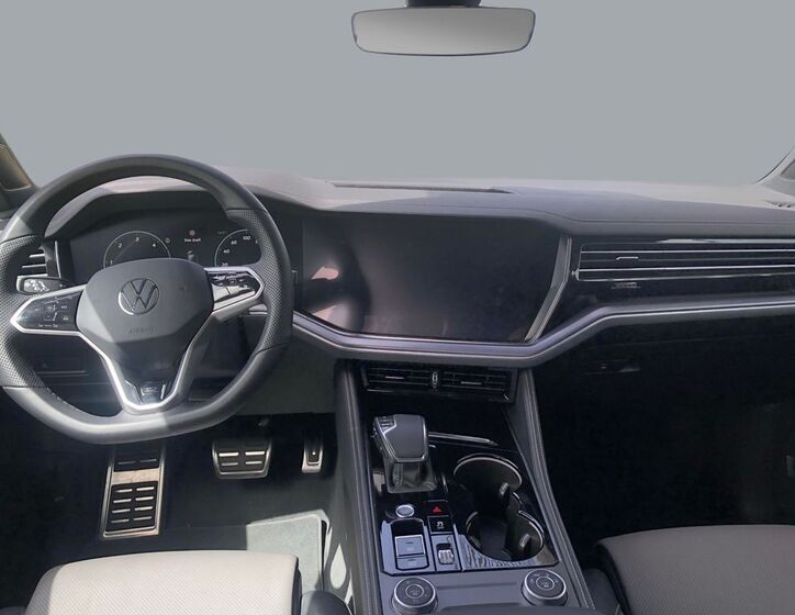 Volkswagen Touareg 5