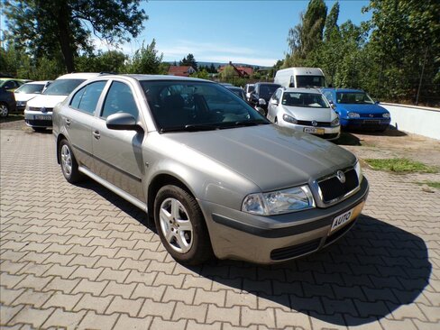 Škoda Octavia Liftback 1,6 l 75 kw