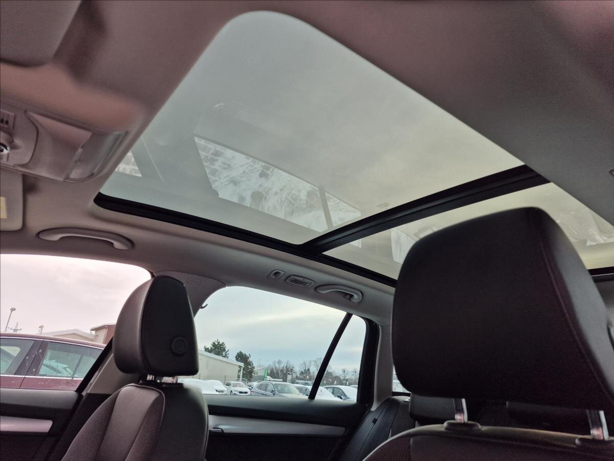 Škoda Octavia Kombi 1,8 l 132 kw