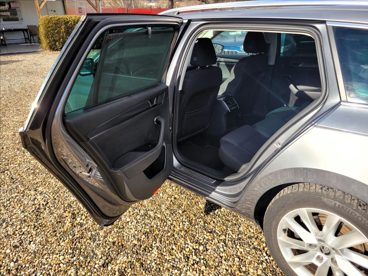 Škoda Superb Kombi 1,4 l 115 kw