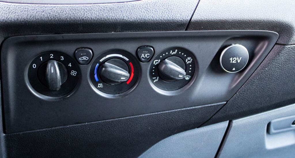 Ford Transit Custom VAN / Minibus 2,2 l 114 kw