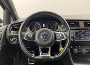 Volkswagen Golf 10