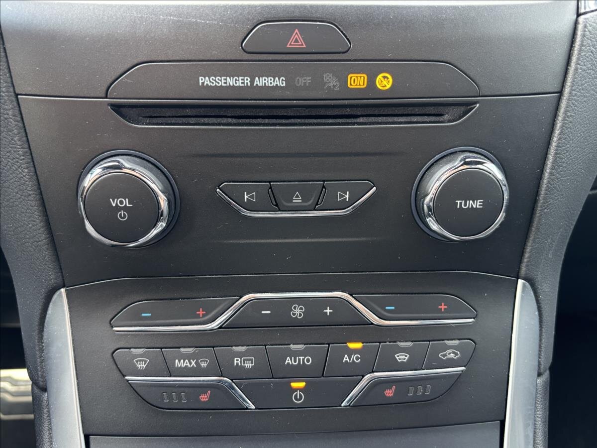 Ford S-MAX MPV 2,0 l 140 kw