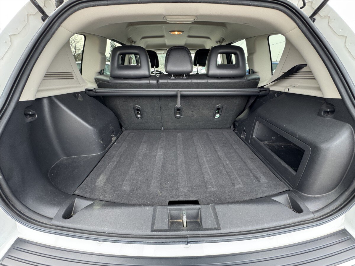 Jeep Compass SUV / Terénní 2,1 l 100 kw