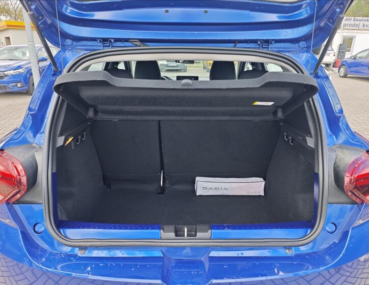 Dacia Sandero Hatchback 999,0 67 kw