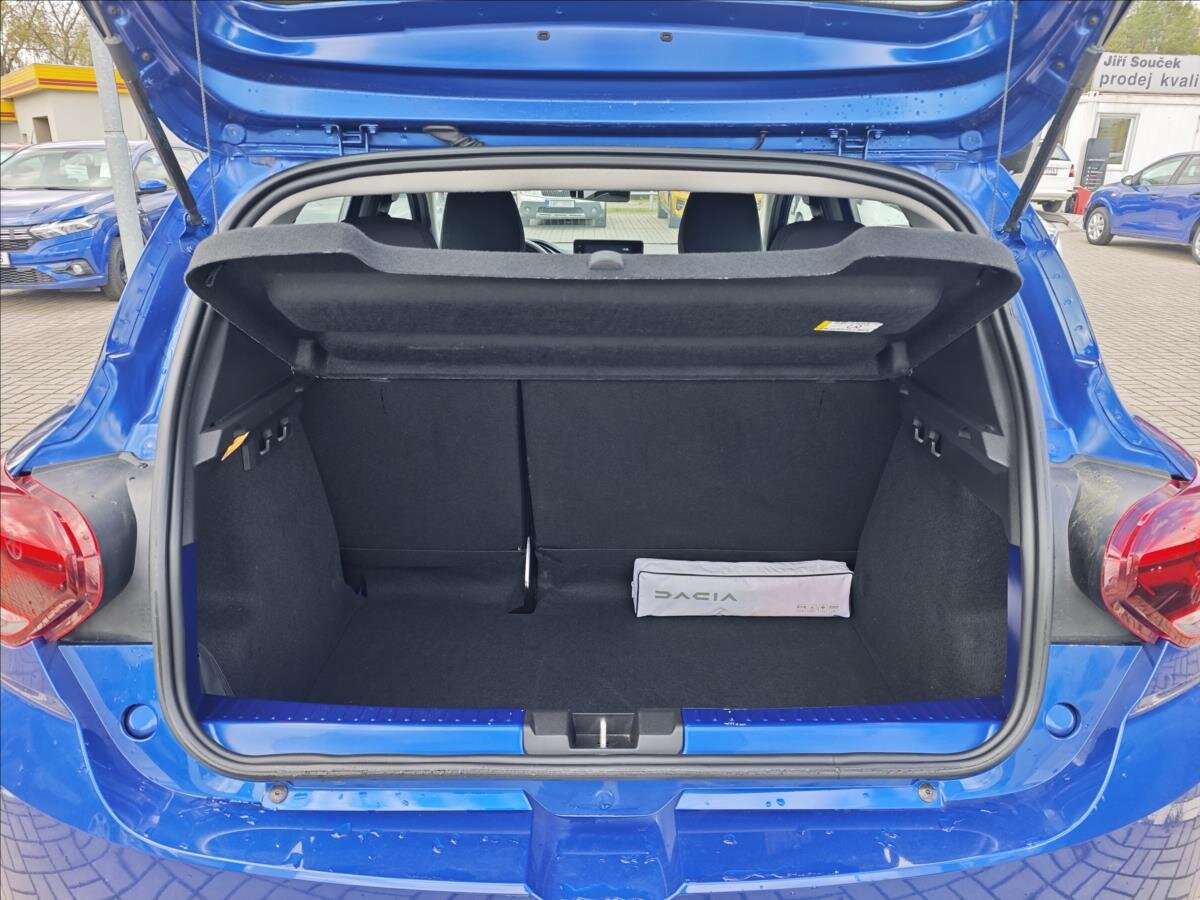 Dacia Sandero Hatchback 999,0 67 kw