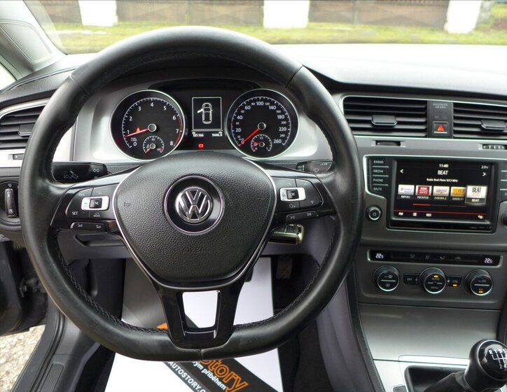 Volkswagen Golf Hatchback 1,2 l 63 kw
