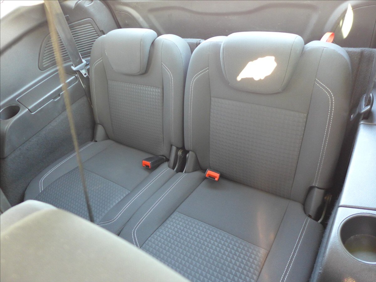 Ford Grand C-MAX Kombi 1,5 l 88 kw