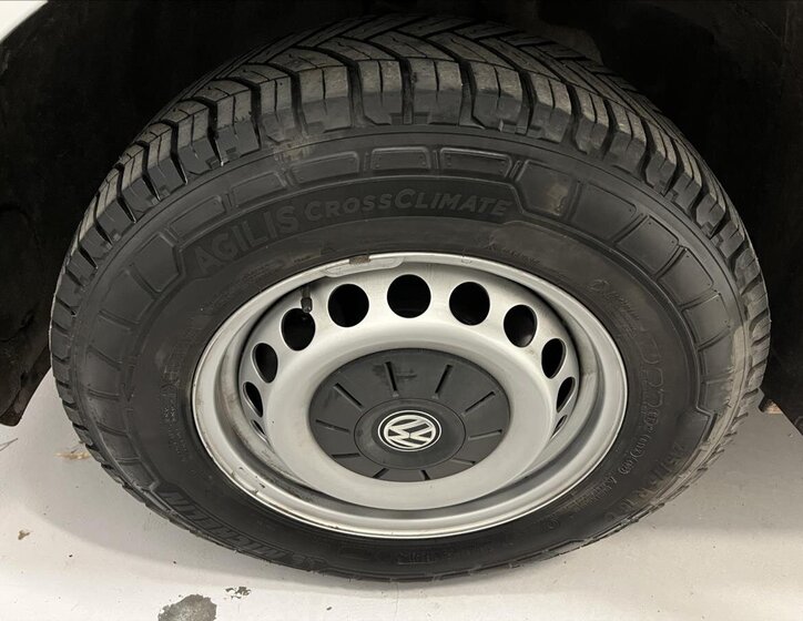 Volkswagen Crafter 21