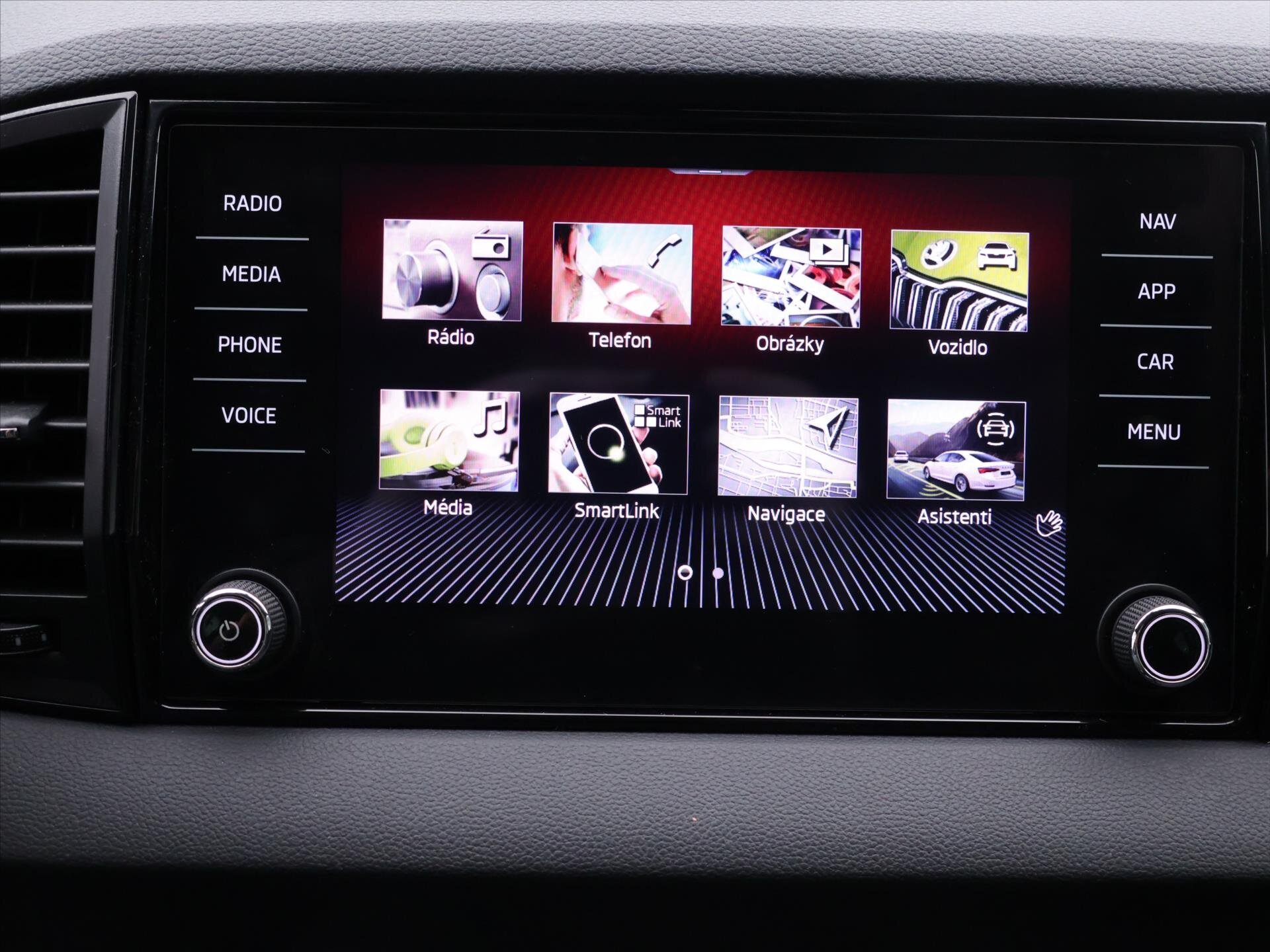 Škoda Karoq SUV / Terénní 1,5 l 110 kw