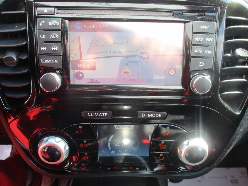 Nissan Juke SUV / Terénní 1,6 l 83 kw