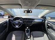 Toyota Auris 24