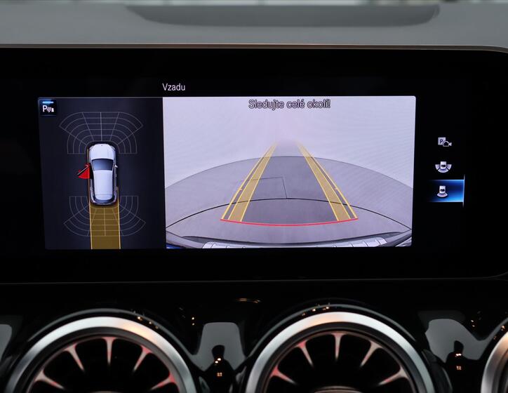 Mercedes-Benz GLA 34