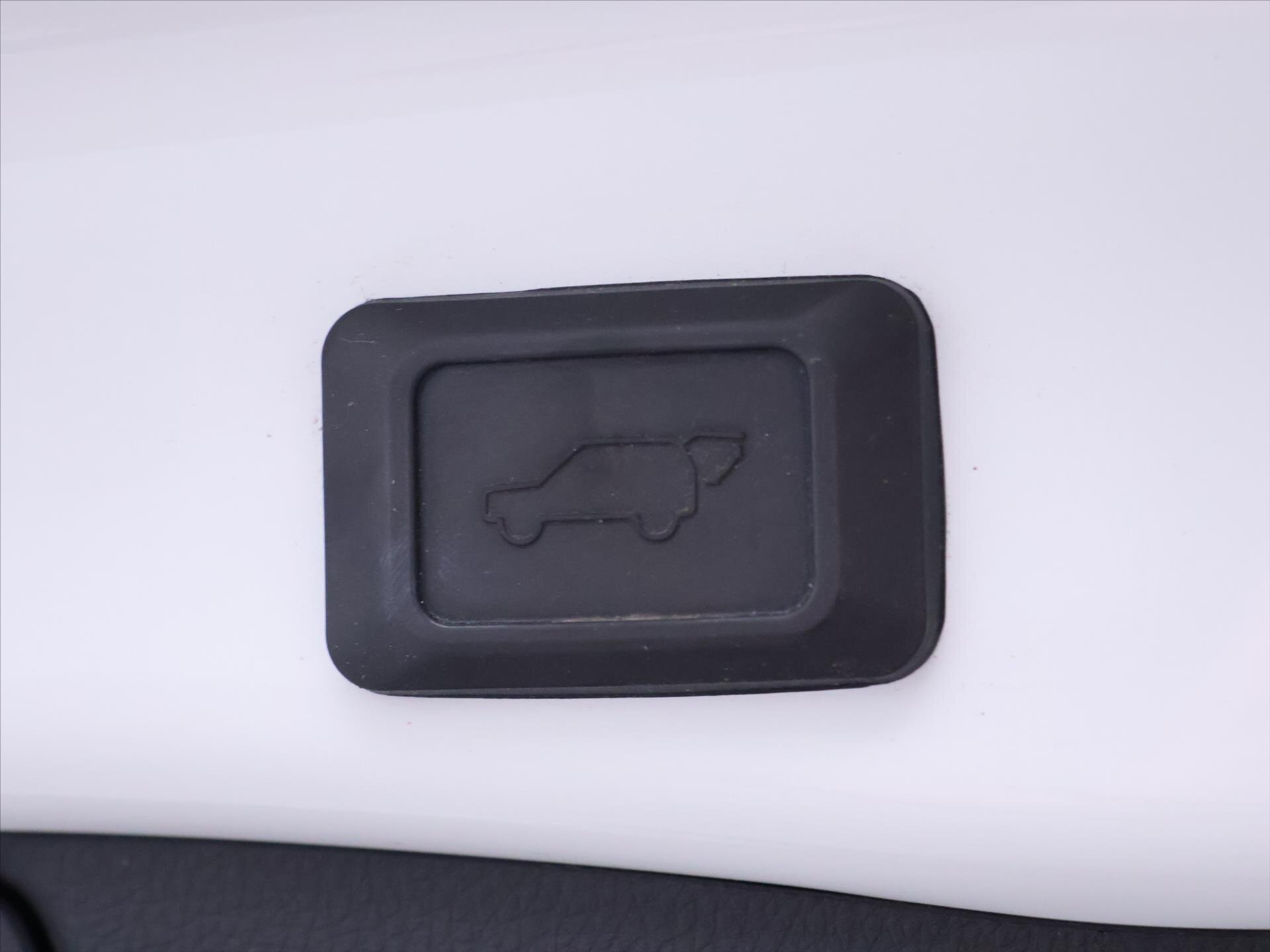 Toyota RAV4 SUV 2,5 l 136 kw