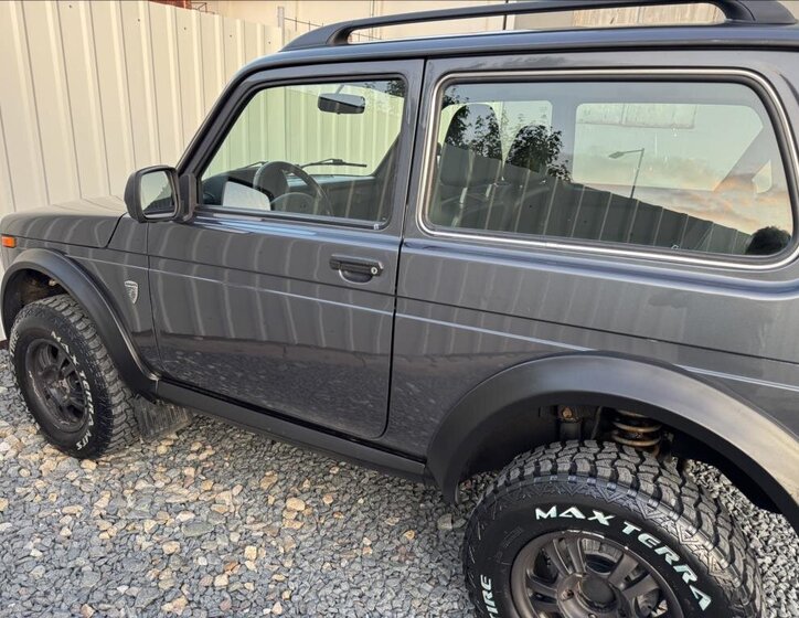 Lada Niva 18