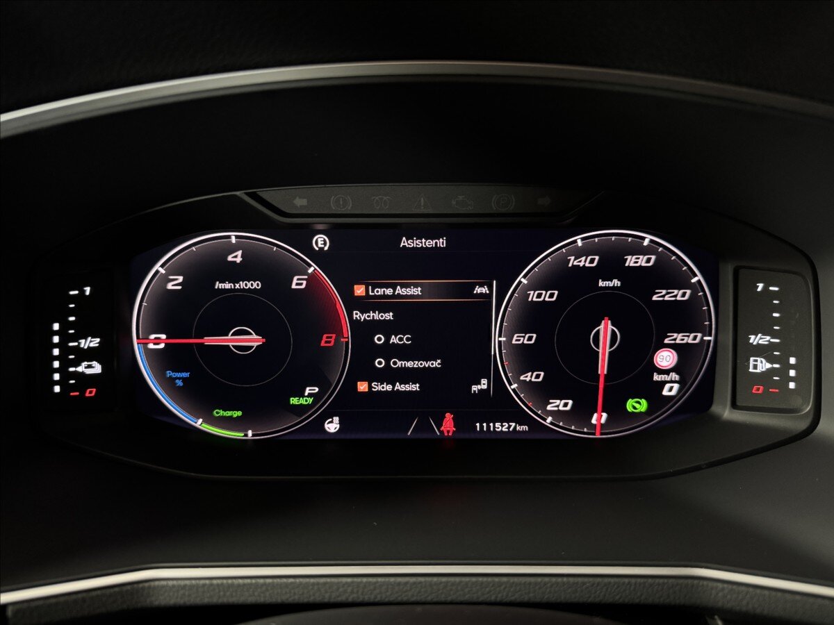 Seat Tarraco SUV / Terénní 1,4 l 180 kw