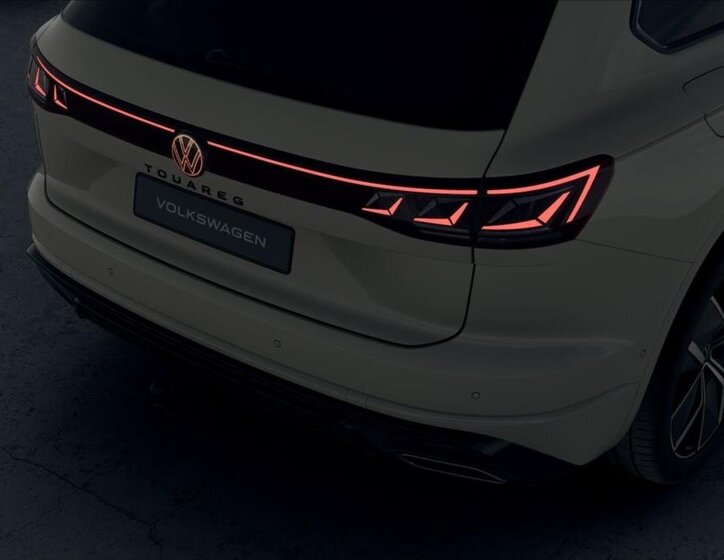 Volkswagen Touareg 8