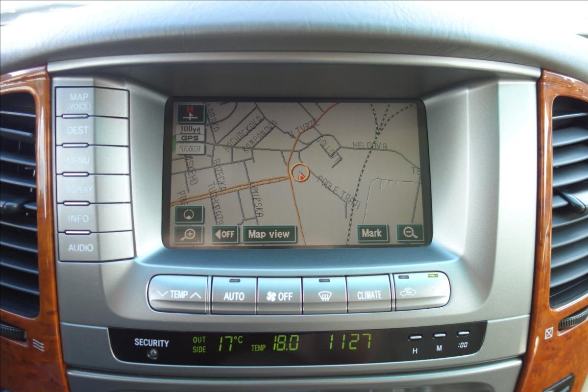 Toyota Land Cruiser SUV / Terénní 4,7 l 175 kw