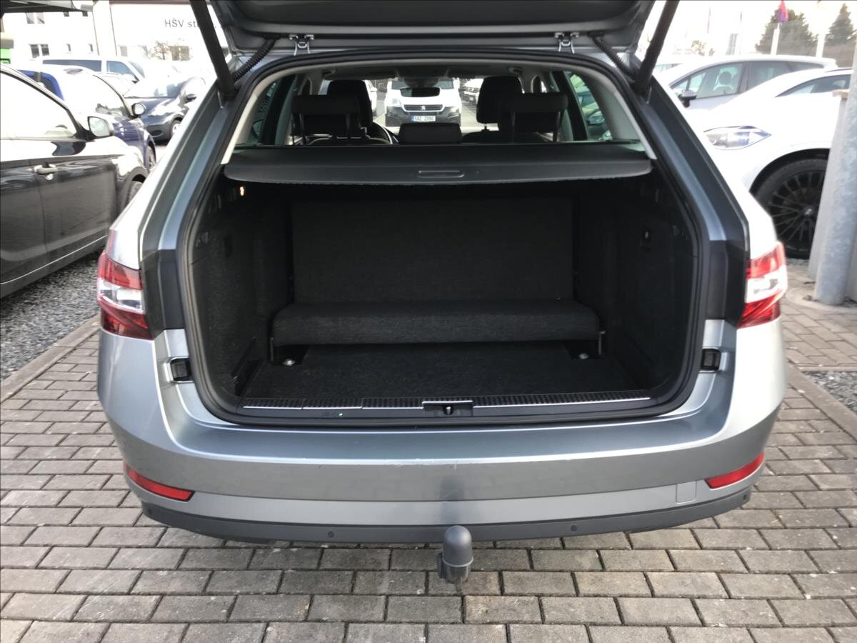 Škoda Superb Kombi 1,6 l 88 kw