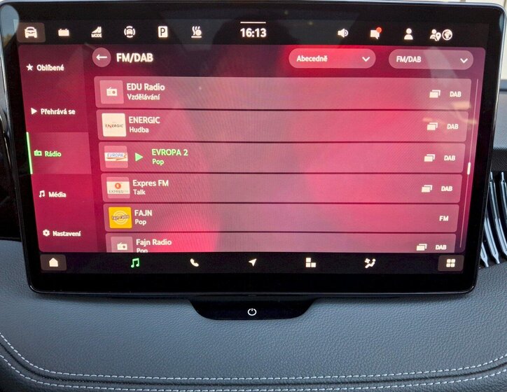 Škoda Superb Kombi 1,5 l 150 kw