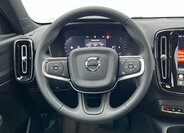Volvo XC40 12