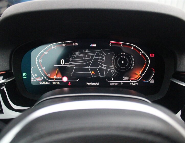 BMW Řada 5 Kombi 3,0 l 210 kw