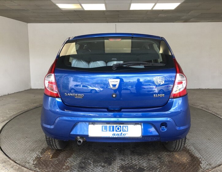 Dacia Sandero 6
