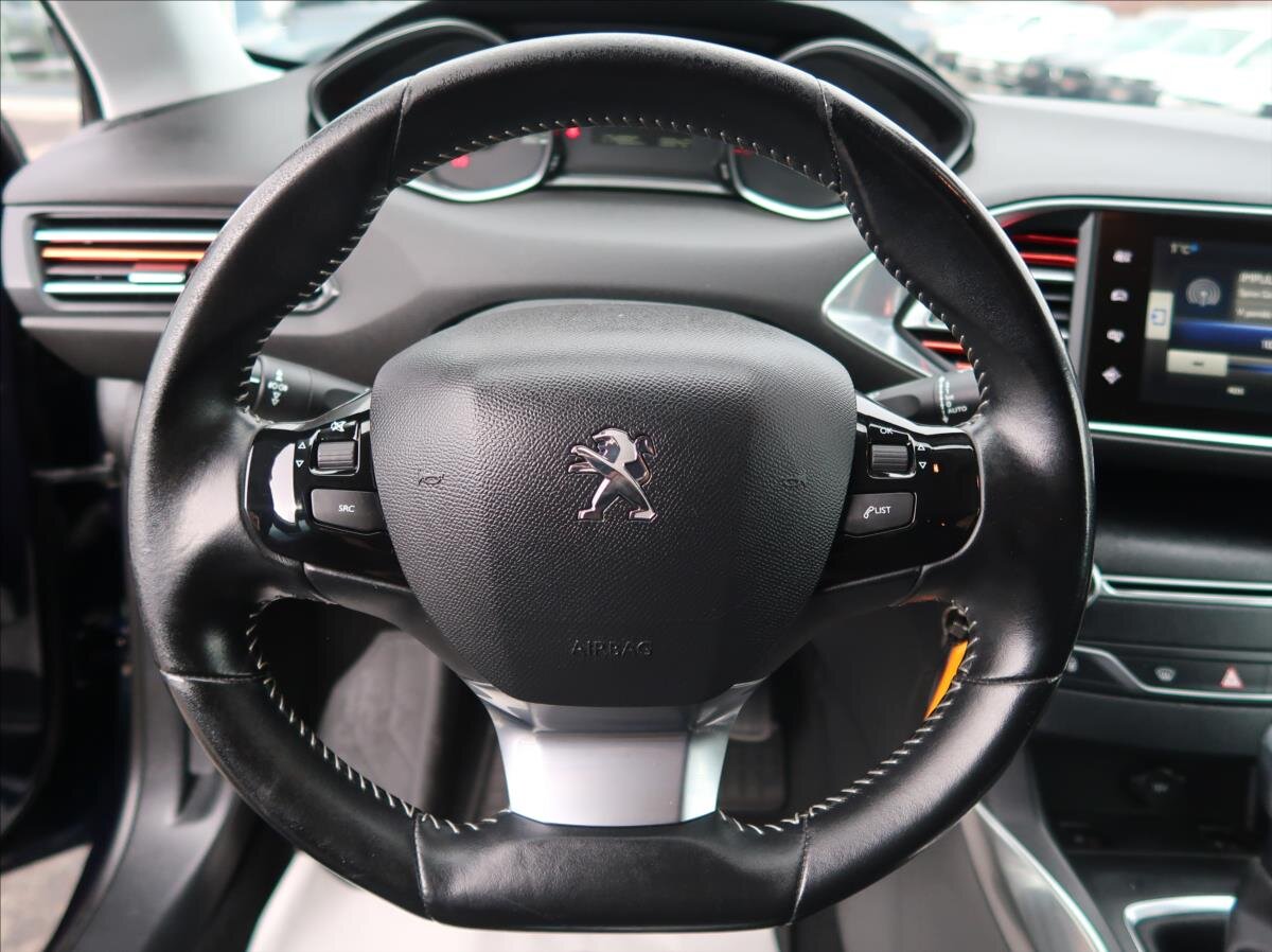 Peugeot 308 Kombi 2,0 l 110 kw