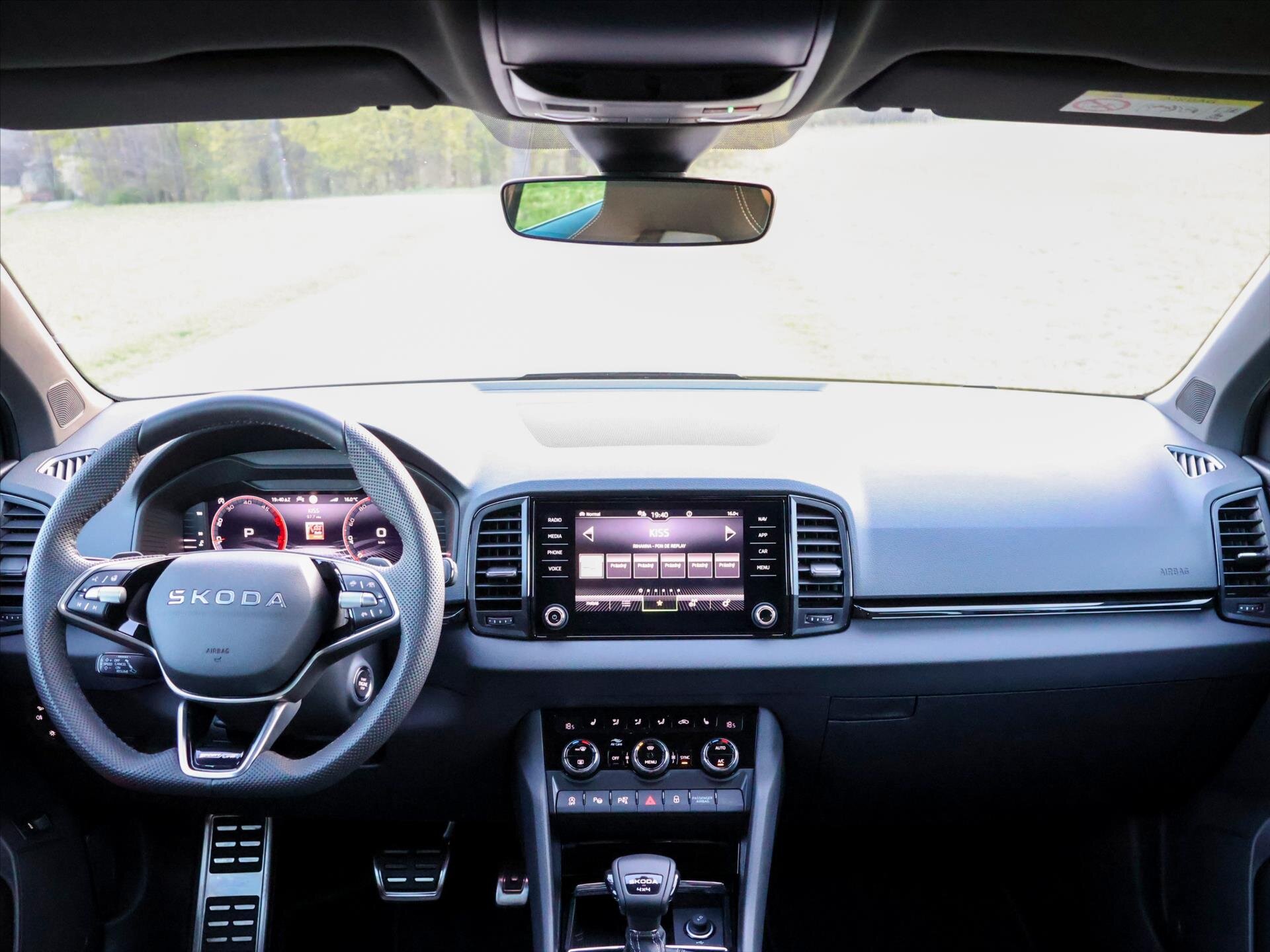 Škoda Karoq SUV / Terénní 2,0 l 110 kw