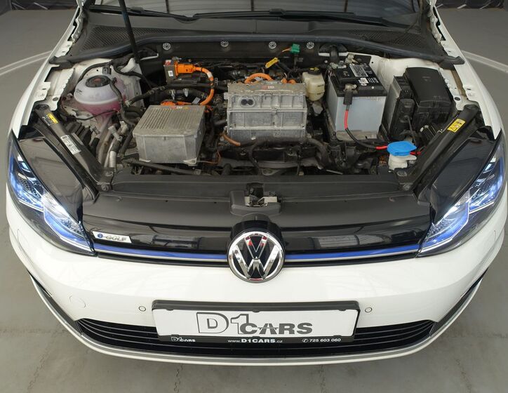 Volkswagen Golf 35