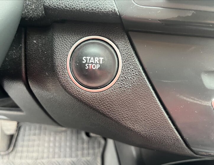 Renault Laguna Liftback 1,5 l 81 kw