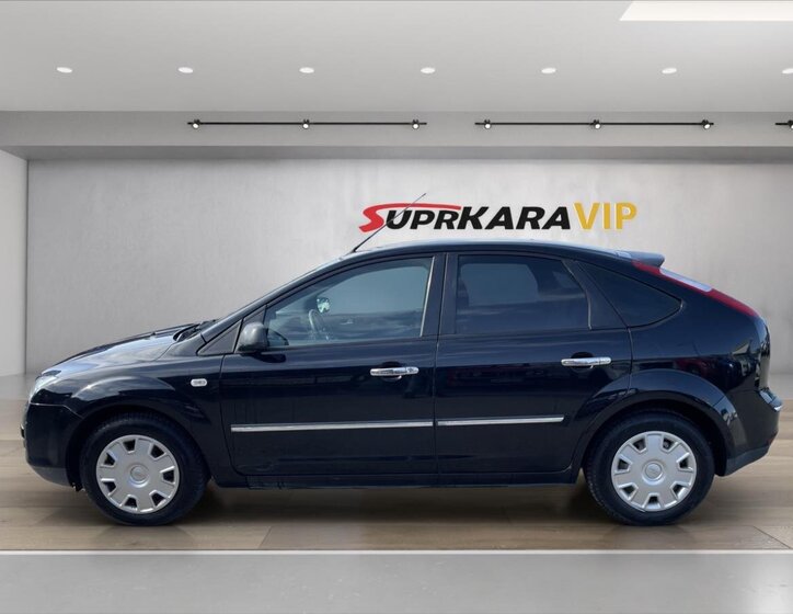Ford Focus Hatchback 1,6 l 74 kw