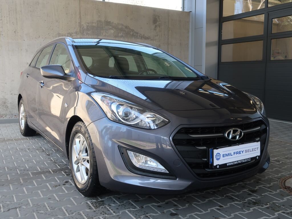 Hyundai i30 Kombi 1,6 l 99 kw