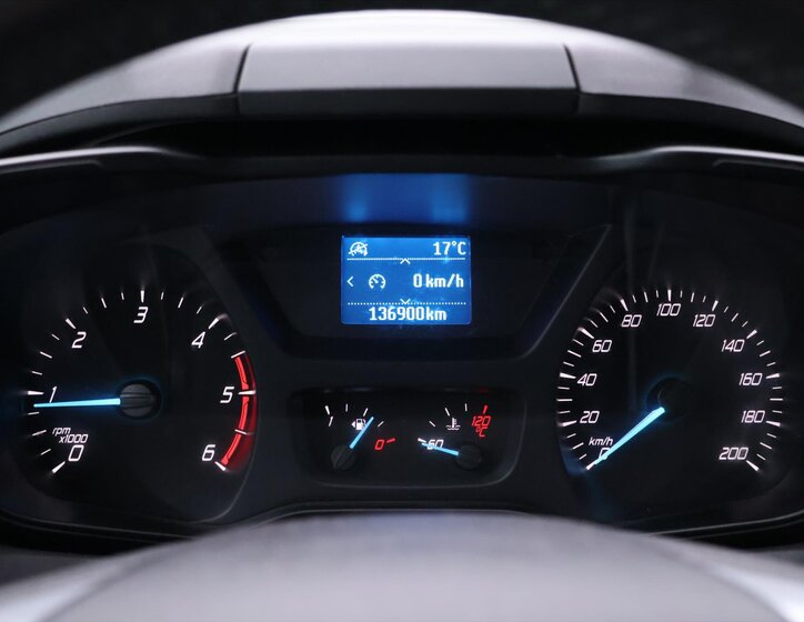 Ford Transit Custom Kombi 2,0 l 96 kw