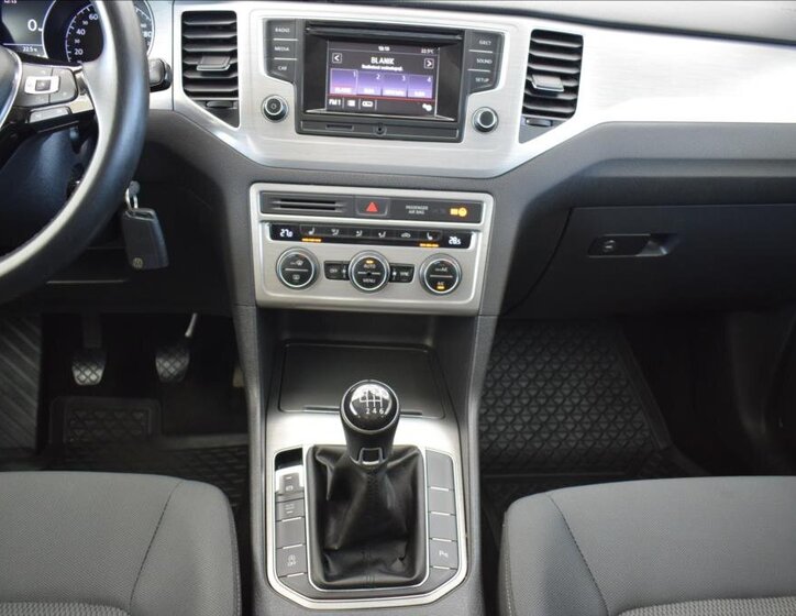 Volkswagen Golf Sportsvan 16