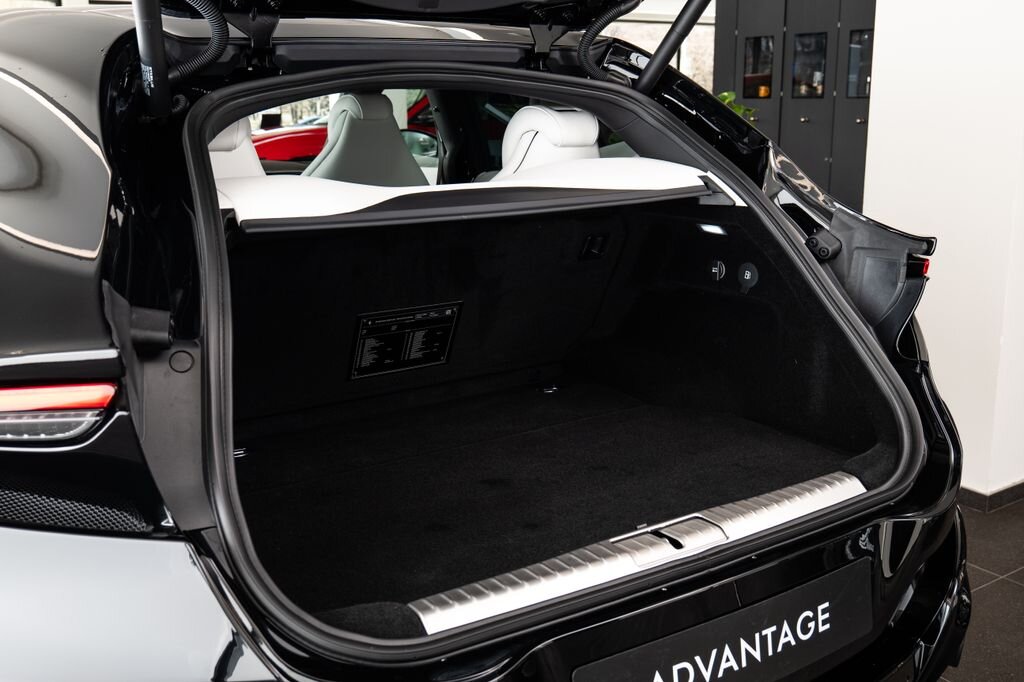 Ferrari Ostatní SUV 6,5 l 529 kw