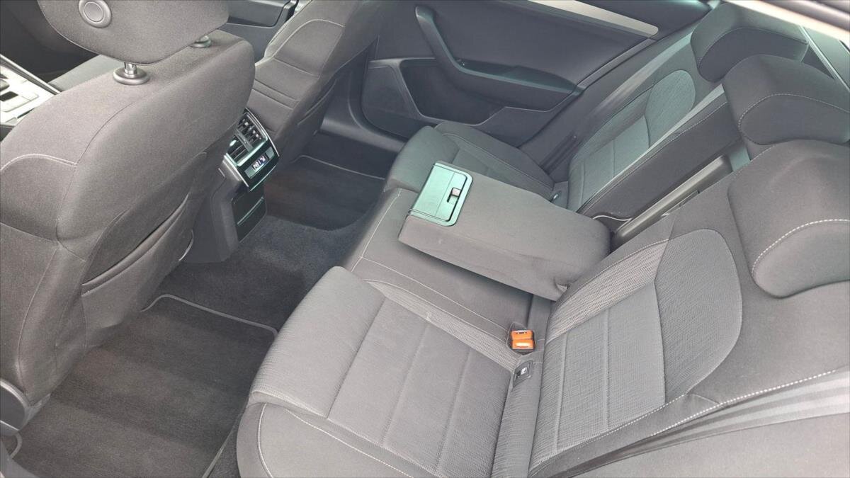 Škoda Superb Kombi 2,0 l 110 kw