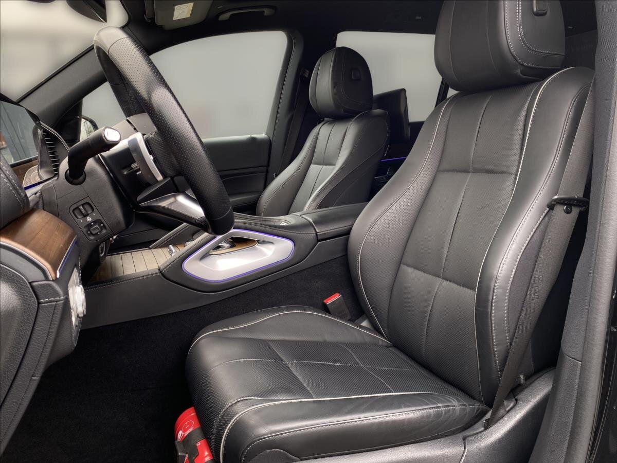 Mercedes-Benz GLS SUV / Terénní 4,0 l 380 kw