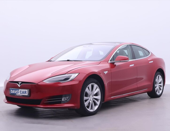 Tesla Model S Sedan / Limuzína 0,0 193 kw