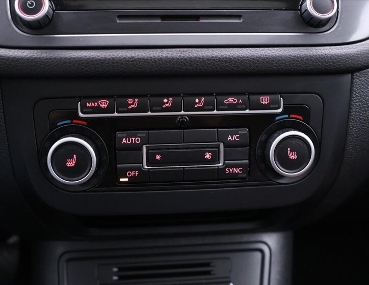 Volkswagen Tiguan SUV / Terénní 2,0 l 132 kw