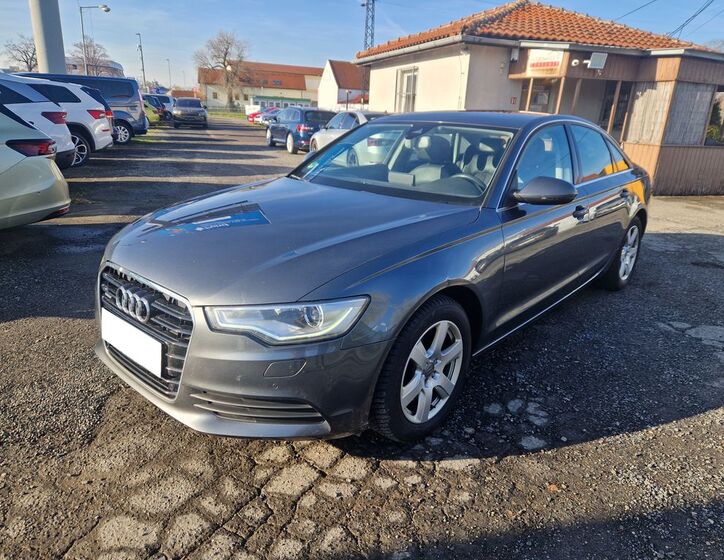 Audi A6 1