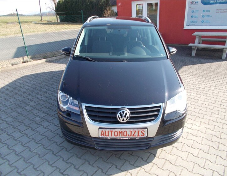 Volkswagen Touran MPV 1,9 l 77 kw