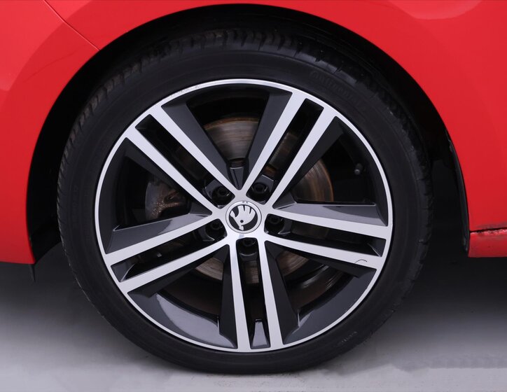 Škoda Rapid Hatchback 1,2 l 77 kw