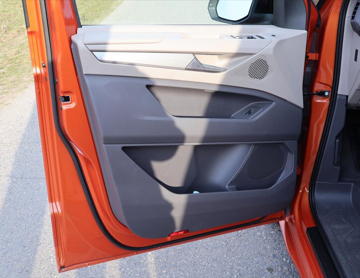 Volkswagen Multivan Kombi 1,4 l 110 kw