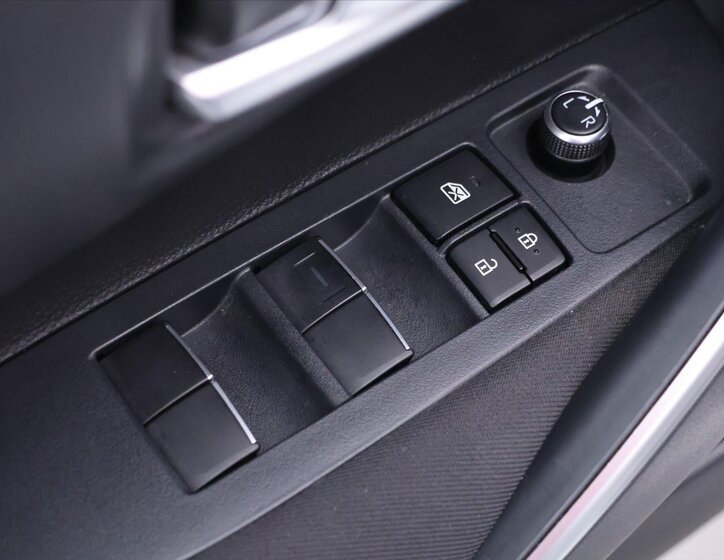 Toyota Corolla Sedan / Limuzína 1,8 l 90 kw