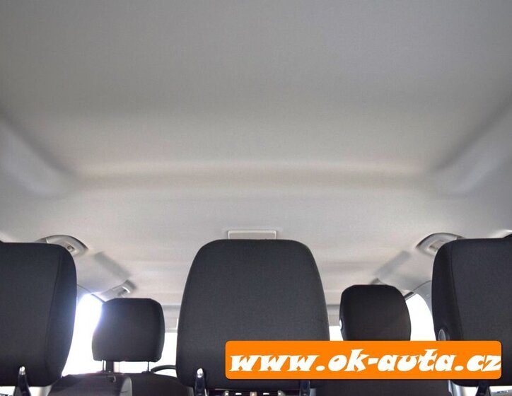 Land Rover Discovery SUV 0,0 177 kw