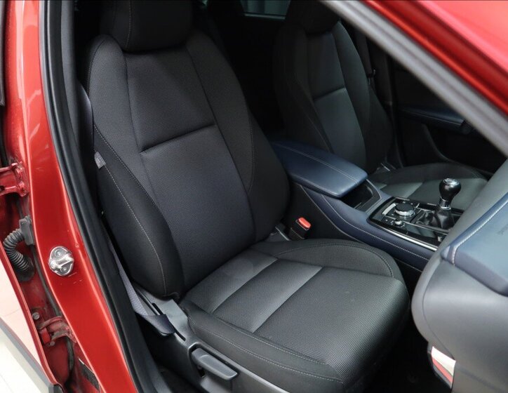 Mazda CX-30 SUV / Terénní 2,0 l 90 kw